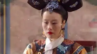 如懿传邬君梅戴的不是米老鼠耳坠,周迅戴的也不是蝴蝶结
