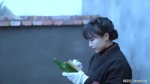 古朴美食博主李子柒,小院秘制一份玫瑰鲜花饼
