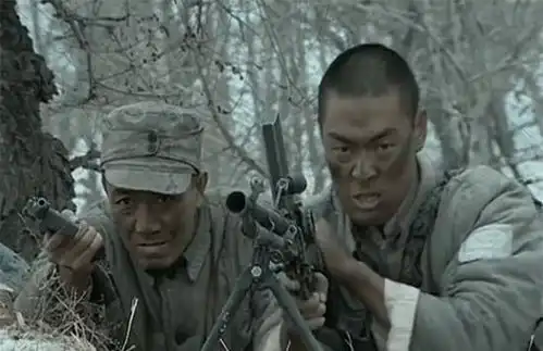 李云龙查寝过程中,看到朱子明不知去向当场拔枪,他发现了什么
