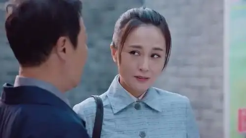 我们的四十年因为大叔的老实,让大婶看上了他,真是祝福他们
