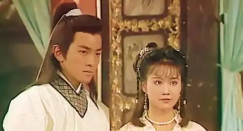 她是香港tvb古装皇后,30岁嫁人退出娱乐圈,现年50岁有颜也有爱
