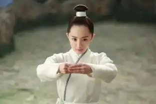 汤唯新剧造型太丑,但这锅张叔平不背,毕竟王祖贤造型也是他做的