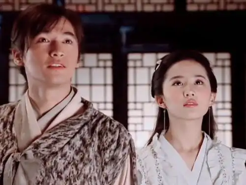 胡歌刘亦菲主演的这部仙剑奇侠传,可以说是仙剑系列的巅峰
