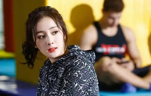 杨幂这个谈判官办公室爱情不简单