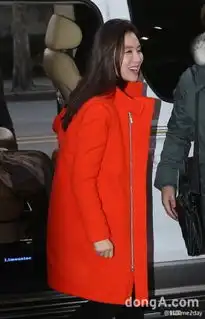 来自星星的你庆功宴金秀贤携全智贤秘密入场安宰贤申成禄最抢镜高清组图