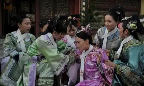 雍正小妾生下乾隆也没有被晋封,雍正一走成皇太后