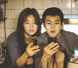 每周邀你一起看电影8月9日豆瓣9.2分韩国第一座戛纳电影节最高奖金棕榈寄生虫
