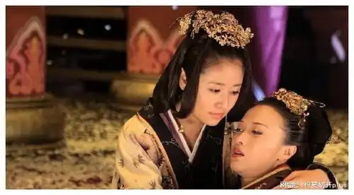 知名演员白珊低调嫁圈外老公,39岁高龄产一女,51岁越活越美