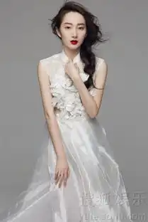 程媛媛夏日写真红唇白纱宛若娇艳仙子
