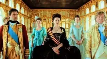 1753年,俄国女皇叶卡捷琳娜二世找到正在和小三造人的丈夫,用枪抵着他的脑袋威胁要么给你老妈生个孙子,要么我送你上天堂1753年深冬的圣彼得堡,叶卡捷琳娜踹开丈夫彼得寝殿大门时

