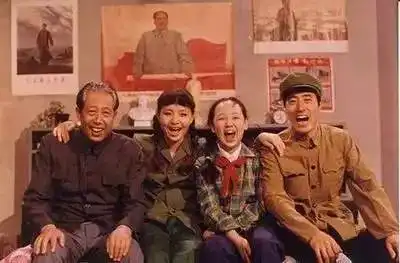 郑爽嫁了宋丹丹哭了经历三次婚姻,险些自杀的她,现在才是生活最美的样子
