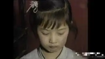 从小就是演技派,蒋欣转发童年哭戏剧照