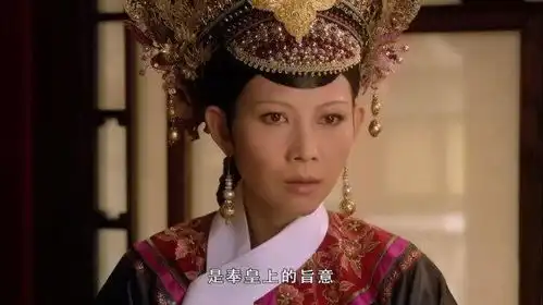甄嬛传皇后之所以能被甄嬛扳倒,除了因为纯元还有这件事
