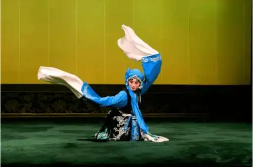 傅谨新世纪中国戏剧全景扫描
