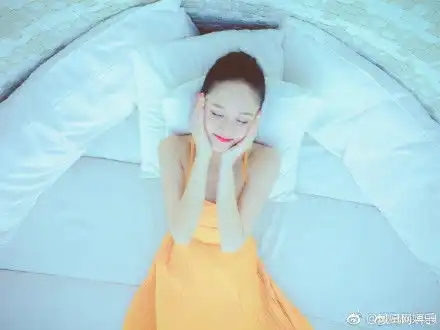 陈乔恩眼神勾魂,这身材也太美妙了
