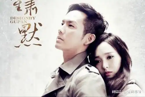 黄晓明拍戏被泼泡面,何以笙箫默与老婆演兄妹,唐嫣成为赢家
