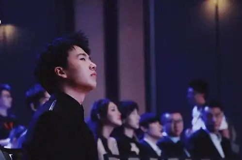 2021中高考作文热点周深易烊千玺郭麒麟,杀不死你的,终将使你强大