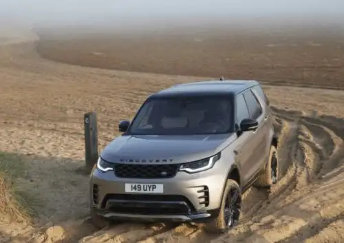 全新路虎suv打造精致造型