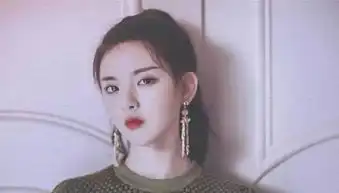 中国版浪漫满屋开拍,杨超越担任女主,导演的反应让人意外