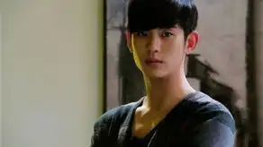 金秀贤抵南京将录制最强大脑淡定从容自信满满