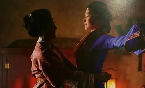 刘亦菲扮女骑兵,电影花木兰再引议论,说英文的花木兰很出戏