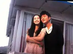 李沁花开半夏剧照1
