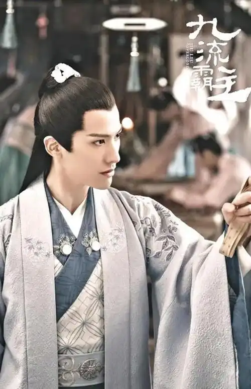 励志演员白鹿3年8部女主戏每部都很火,搭档任嘉伦许凯各占2部
