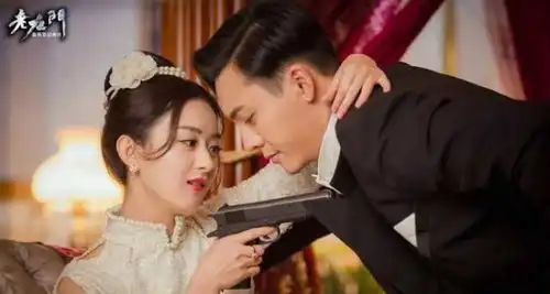 被杨颖坑惨的他,今凭倾城时光逆袭,网友这得感谢颖宝
