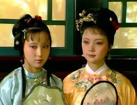 红楼梦从情敌到姐妹,黛玉与宝钗之间,这些细节值得留意
