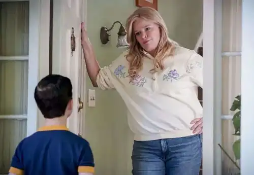 少年谢尔顿第二季第1集剧照
