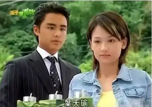 明道承认结婚生子,陈乔恩送祝福引发回忆,这么多年就剩下单均昊这个角色

