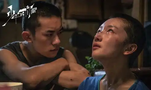 少年的你导演人物设定引思考,陈念是受害者,同时也是霸凌者
