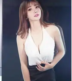 继baby硬币眼,柳岩再放招网友我也想做那宠物