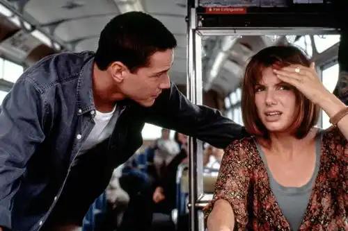 生死时速上映三十周年,基努里维斯与桑德拉布洛克再聚首