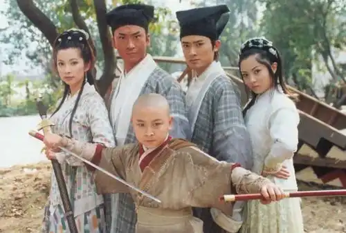 少年包青天遭翻拍,官宣海报全是槽点,剧照更是全靠滤镜支撑