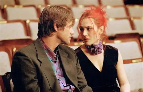 异性相处,让对方越来越爱你的办法吸引力法则