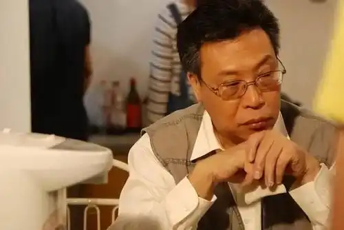 83版射雕英雄传演员近照爆出,黄药师西去寻女,欧阳克扎针灸救人