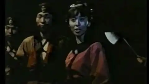 80年代韩国功夫片中很坏的功夫女反派残忍被打死