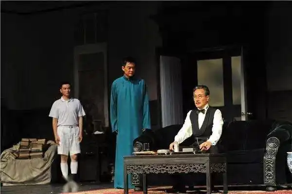 人艺演员是如何诞生的传帮带培养人艺舞台新生力量
