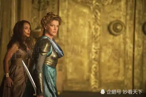 复联四最催泪镜头,陪伴观众十年的初代英雄,如今彻底告别漫迷