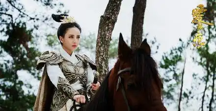 佟丽娅爱无痕强势来袭,与杨烁上演乱世虐恋,网友此剧必火
