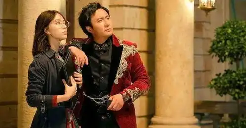 当初西红柿首富女一号不是马丽吗怎么变成了宋芸桦了
