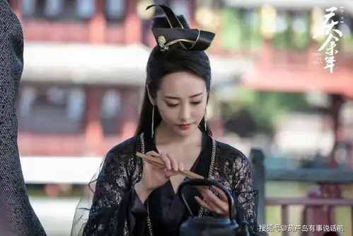 32岁的李纯,妩媚动人,女人味十足,李妈妈也是天生丽质啊
