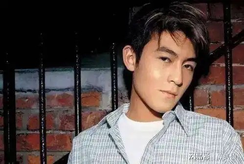 看完金城武24岁时的照片,才知道为什么edison会说金城武比他帅