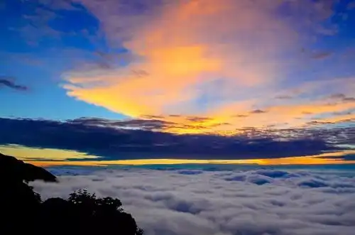 美哭中国版天空之城惊艳了世界,重庆出发只要72元