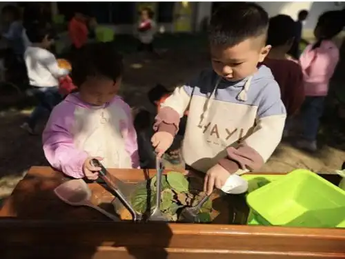 文慧幼儿园户外娃娃家