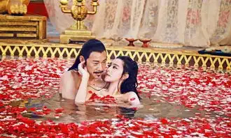 范冰冰出浴照露香肩
