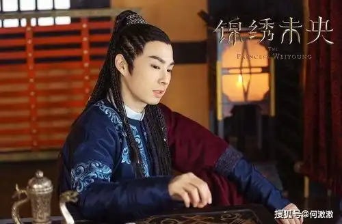 网评10个穿古装超难看的男星丁禹兮张新成都被嫌弃,他还被笑马脸最惨
