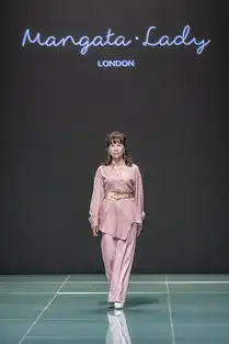 北京时装周mangatalady2020ss新品发布闻香识女人