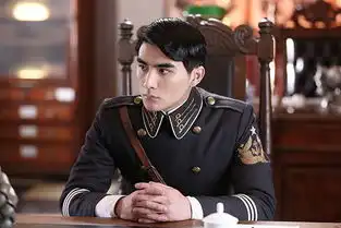 半妖倾城热播张思帆制服英姿飒爽粉丝求加戏